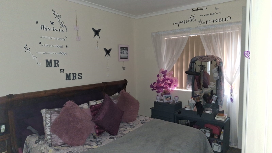 To Let 3 Bedroom Property for Rent in Hartenbos Central Western Cape